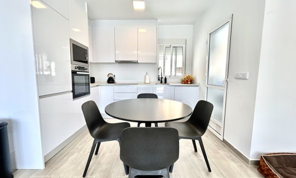 Resale - Villa - Orihuela Costa - Villamartin