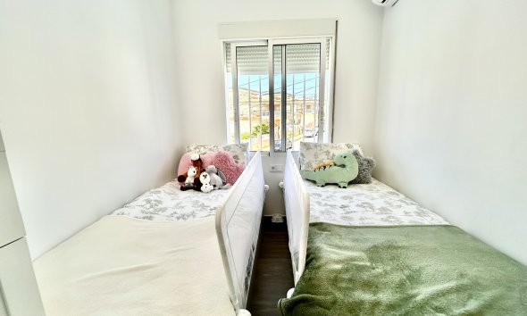 Resale - Villa - Orihuela Costa - Villamartin