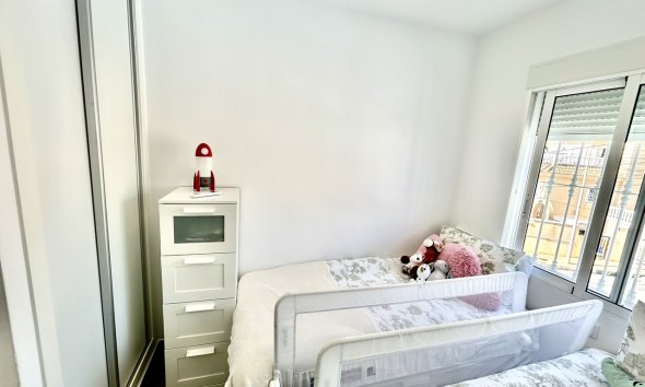 Resale - Villa - Orihuela Costa - Villamartin