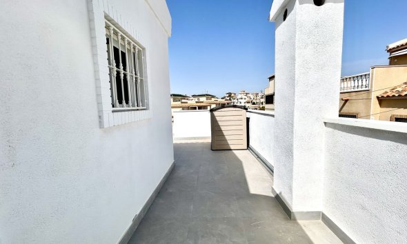 Resale - Villa - Orihuela Costa - Villamartin