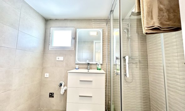 Resale - Villa - Orihuela Costa - Villamartin