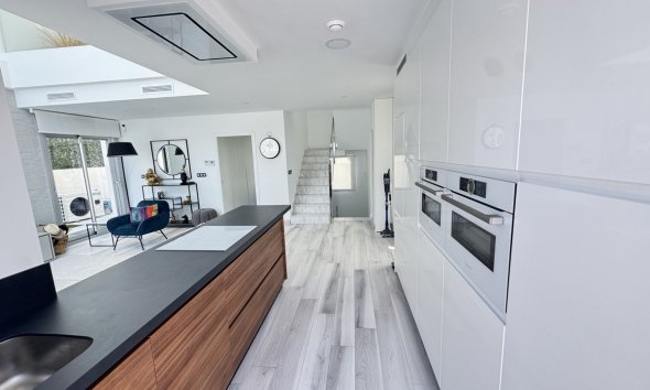 Resale - Villa - Orihuela Costa - Lomas de Cabo Roig