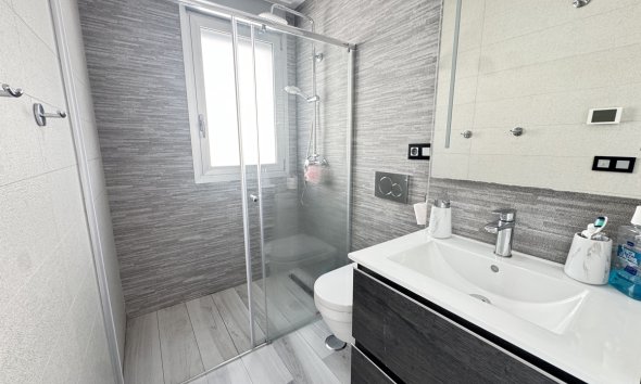 Resale - Villa - Orihuela Costa - Lomas de Cabo Roig