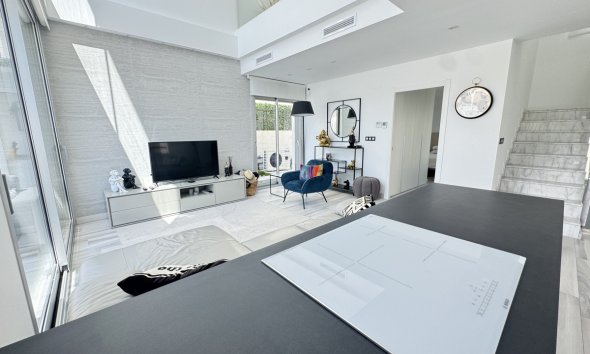 Resale - Villa - Orihuela Costa - Lomas de Cabo Roig