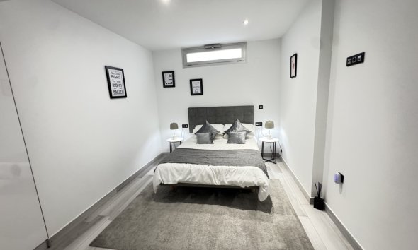 Resale - Villa - Orihuela Costa - Lomas de Cabo Roig