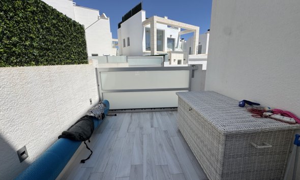 Resale - Villa - Orihuela Costa - Lomas de Cabo Roig