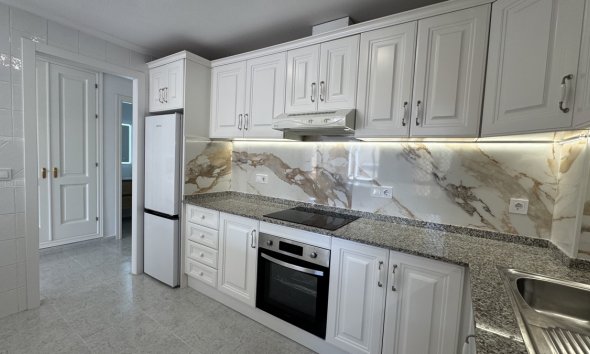 Resale - Apartment - Orihuela Costa - CAMPOAMOR GOLF