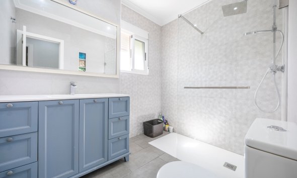 Resale - Terraced house / Townhouse - Guardamar del Segura - El moncayo