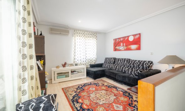 Resale - Terraced house / Townhouse - Guardamar del Segura - El moncayo