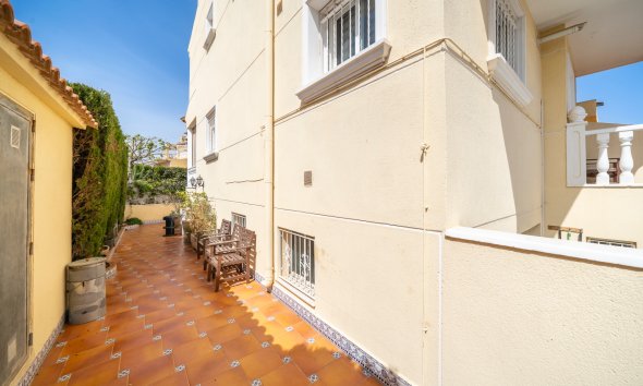 Resale - Terraced house / Townhouse - Guardamar del Segura - El moncayo