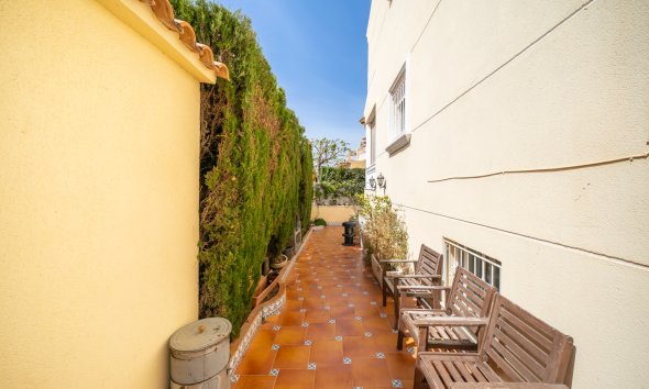 Resale - Terraced house / Townhouse - Guardamar del Segura - El moncayo