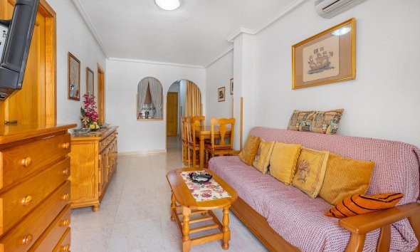 Resale - Apartment - Torrevieja - Estacion de autobuses