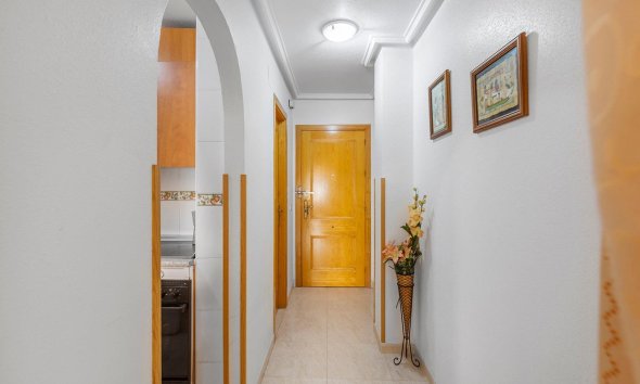 Resale - Apartment - Torrevieja - Estacion de autobuses