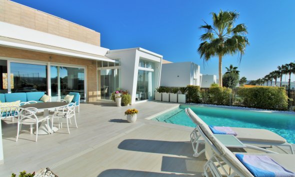 Resale - Villa - Algorfa - La Finca Golf