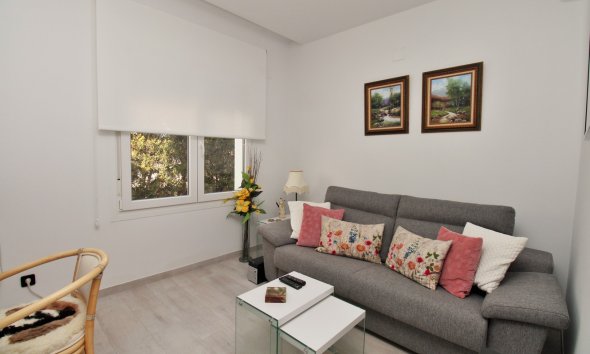 Resale - Villa - Algorfa - La Finca Golf