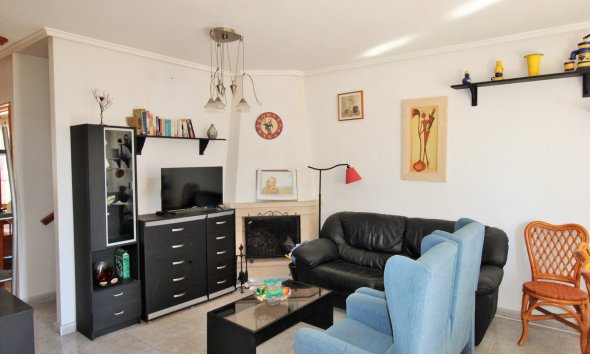 Resale - Terraced house / Townhouse - Orihuela Costa - Villamartín