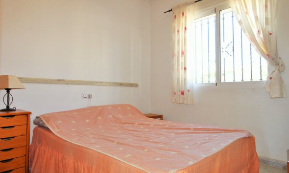 Resale - Terraced house / Townhouse - Orihuela Costa - Villamartín