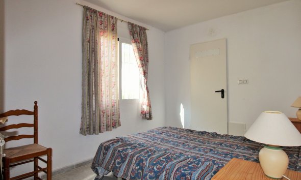 Resale - Terraced house / Townhouse - Orihuela Costa - Villamartín