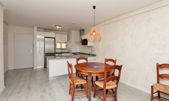 Resale - Apartment - Orihuela Costa - Los Dolses