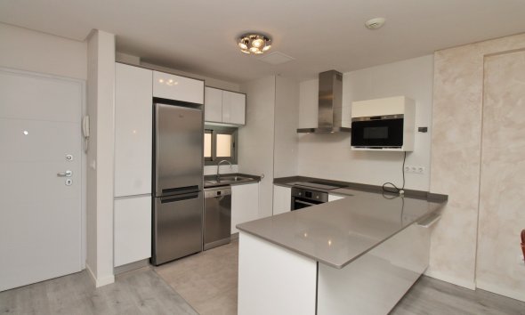 Resale - Apartment - Orihuela Costa - Los Dolses