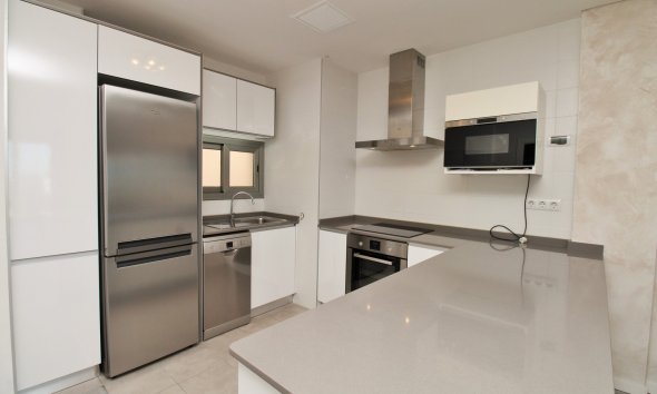 Resale - Apartment - Orihuela Costa - Los Dolses