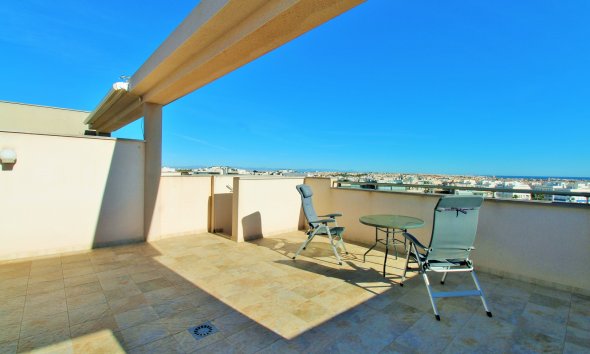 Resale - Apartment - Orihuela Costa - Los Dolses