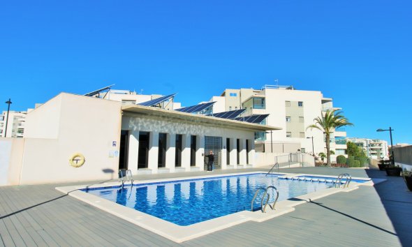 Resale - Apartment - Orihuela Costa - Los Dolses