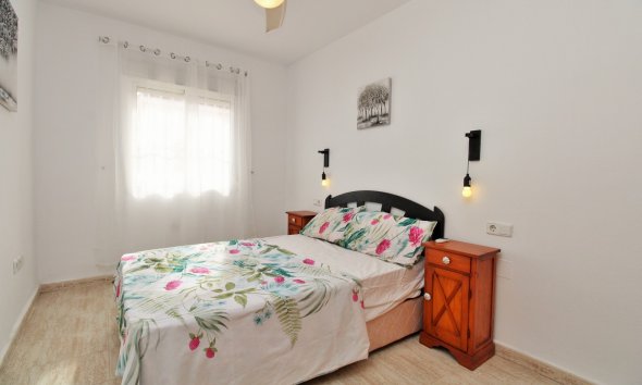 Resale - Apartment - Orihuela Costa - Villamartín