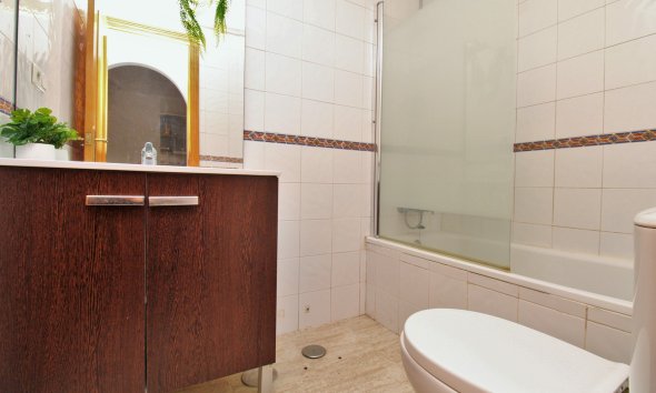 Resale - Apartment - Orihuela Costa - Villamartín