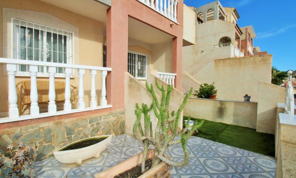 Resale - Apartment - Orihuela Costa - Villamartín