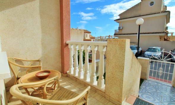 Resale - Apartment - Orihuela Costa - Villamartín