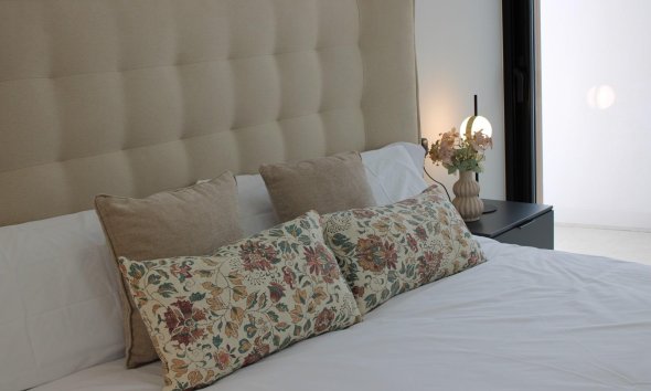 Rynek Pierwotny - Willa - Pilar de la Horadada