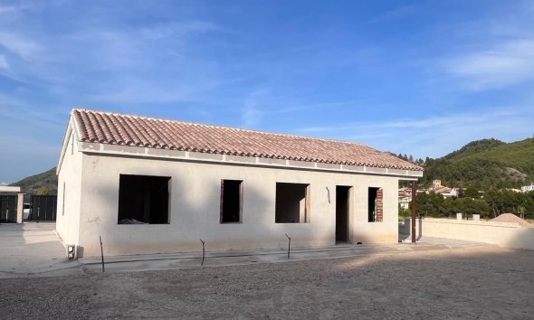 Obra nueva - Villa - Penàguila