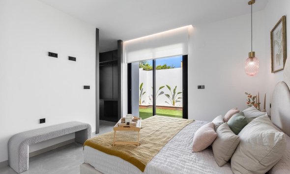 Obra nueva - Villa - ﻿Torrevieja (Alicante) - Torrevieja