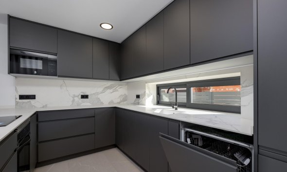 Obra nueva - Villa - ﻿Torrevieja (Alicante) - Torrevieja