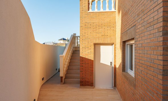 Rynek Pierwotny - Willa - Rojales