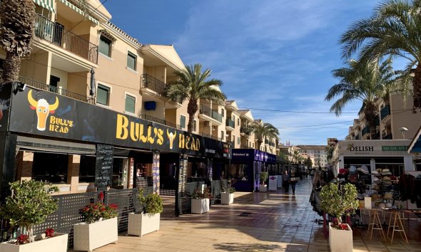 Obra nueva - Villa - Los Alcazares - Los Alcázares