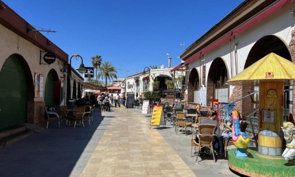 Rynek Pierwotny - Willa - Pilar de la Horadada