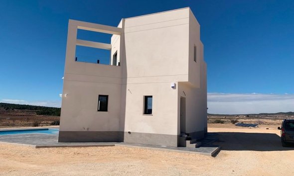 Obra nueva - Villa - Pinoso