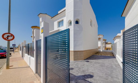 New Build - Terraced house / Townhouse - San Fulgencio