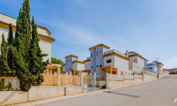 New Build - Terraced house / Townhouse - San Fulgencio