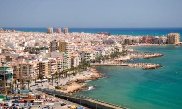 Obra nueva - Villa - ﻿Torrevieja (Alicante) - Torrevieja