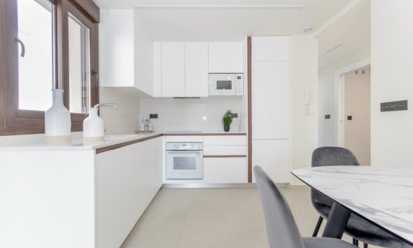 Rynek Pierwotny - Dom szeregowy - Torrevieja