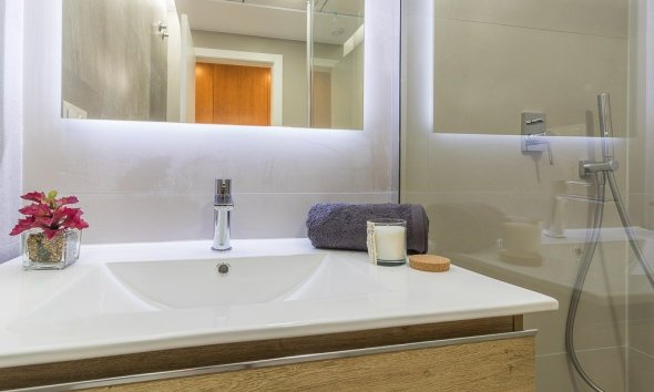 Rynek Pierwotny - Dom szeregowy - Torrevieja