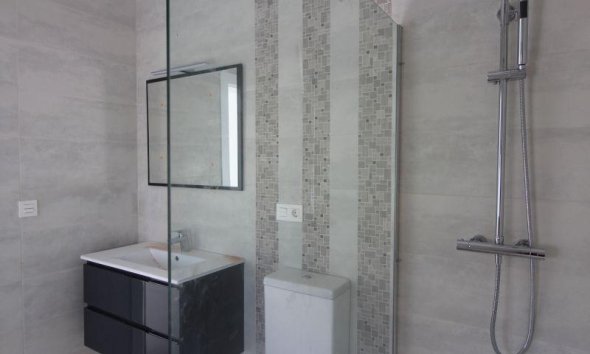 Obra nueva - Villa - Aspe