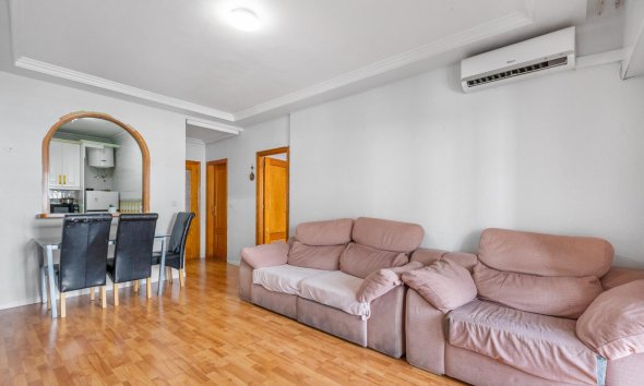 Resale - Apartment - Torrevieja - Playa del cura