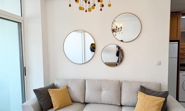 Resale - Apartment - Torrevieja - torrevieja