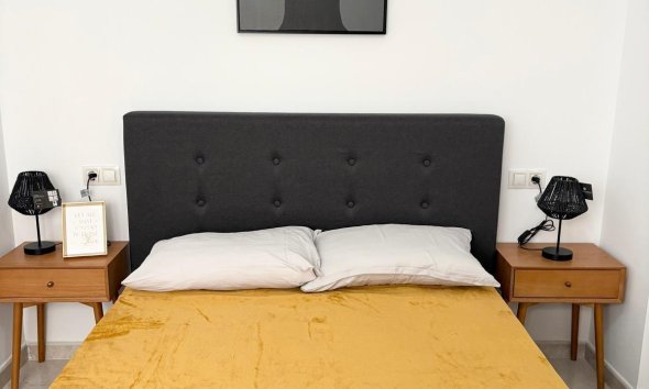 Resale - Apartment - Torrevieja - torrevieja