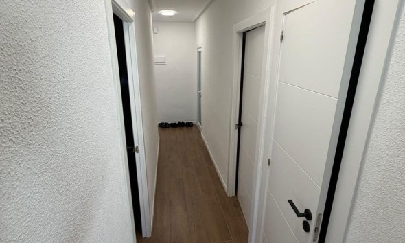 Resale - Apartment - Torrevieja - Punta prima