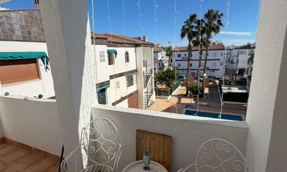 Resale - Apartment - Torrevieja - Punta prima